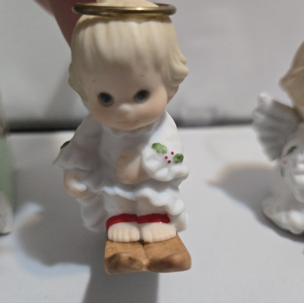 Vintage Morehead Holly Babes Ornament Angels - Picture 3 of 6